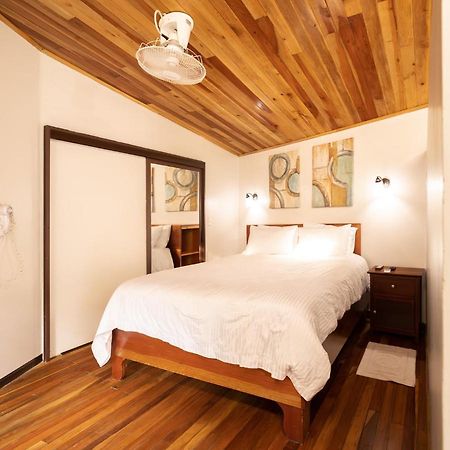 Gamai Monteverde Tiny House ภายนอก รูปภาพ